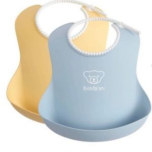 Baby Bjorn 2 pack dishwasher safe bibs